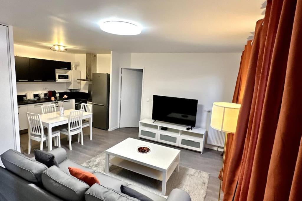 Appartement Cozy - Quartier Residentiel Melun Eksteriør billede