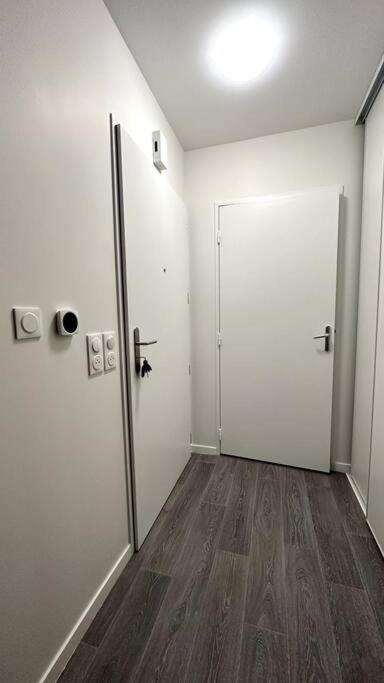 Appartement Cozy - Quartier Residentiel Melun Eksteriør billede