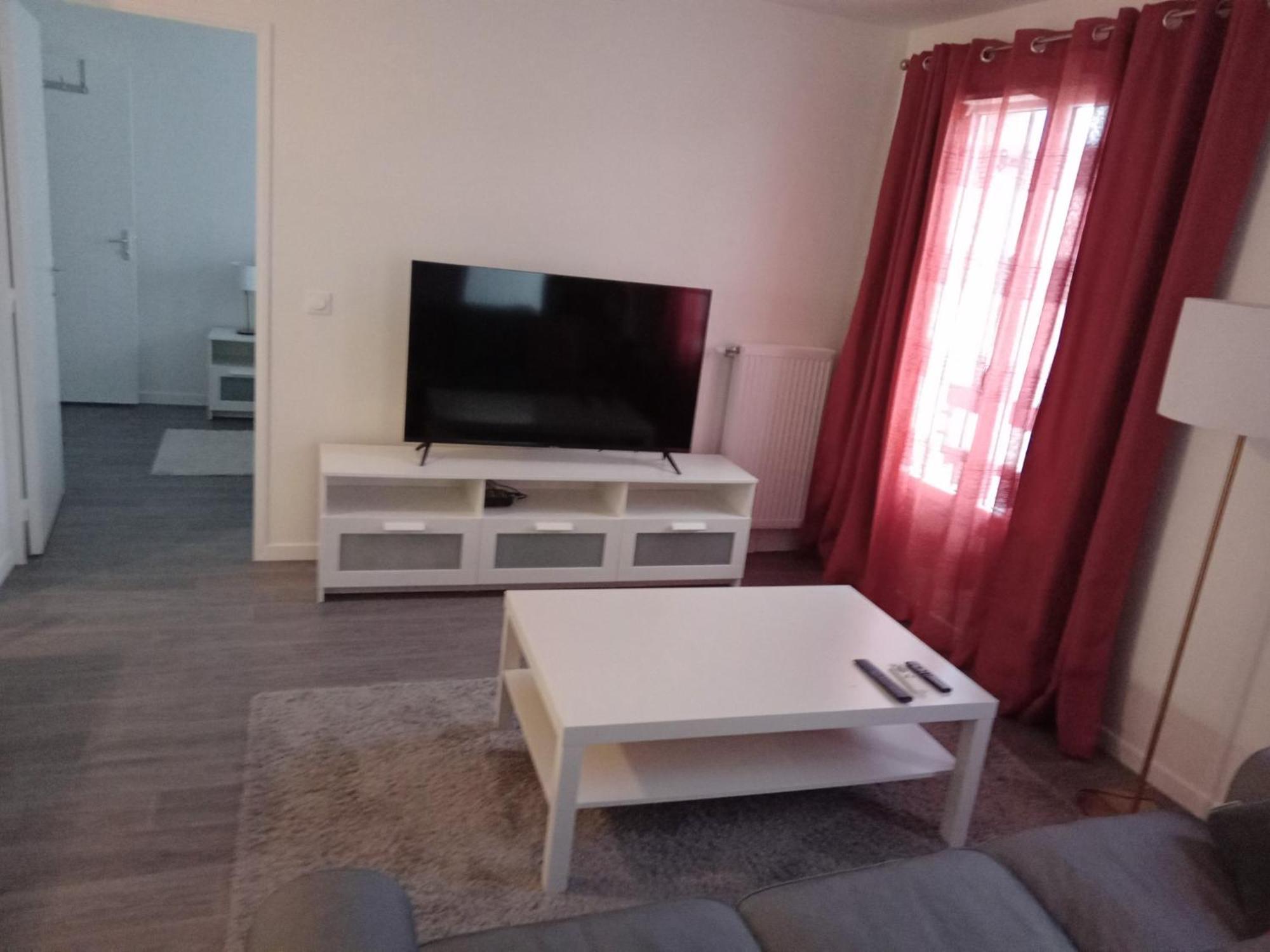 Appartement Cozy - Quartier Residentiel Melun Eksteriør billede