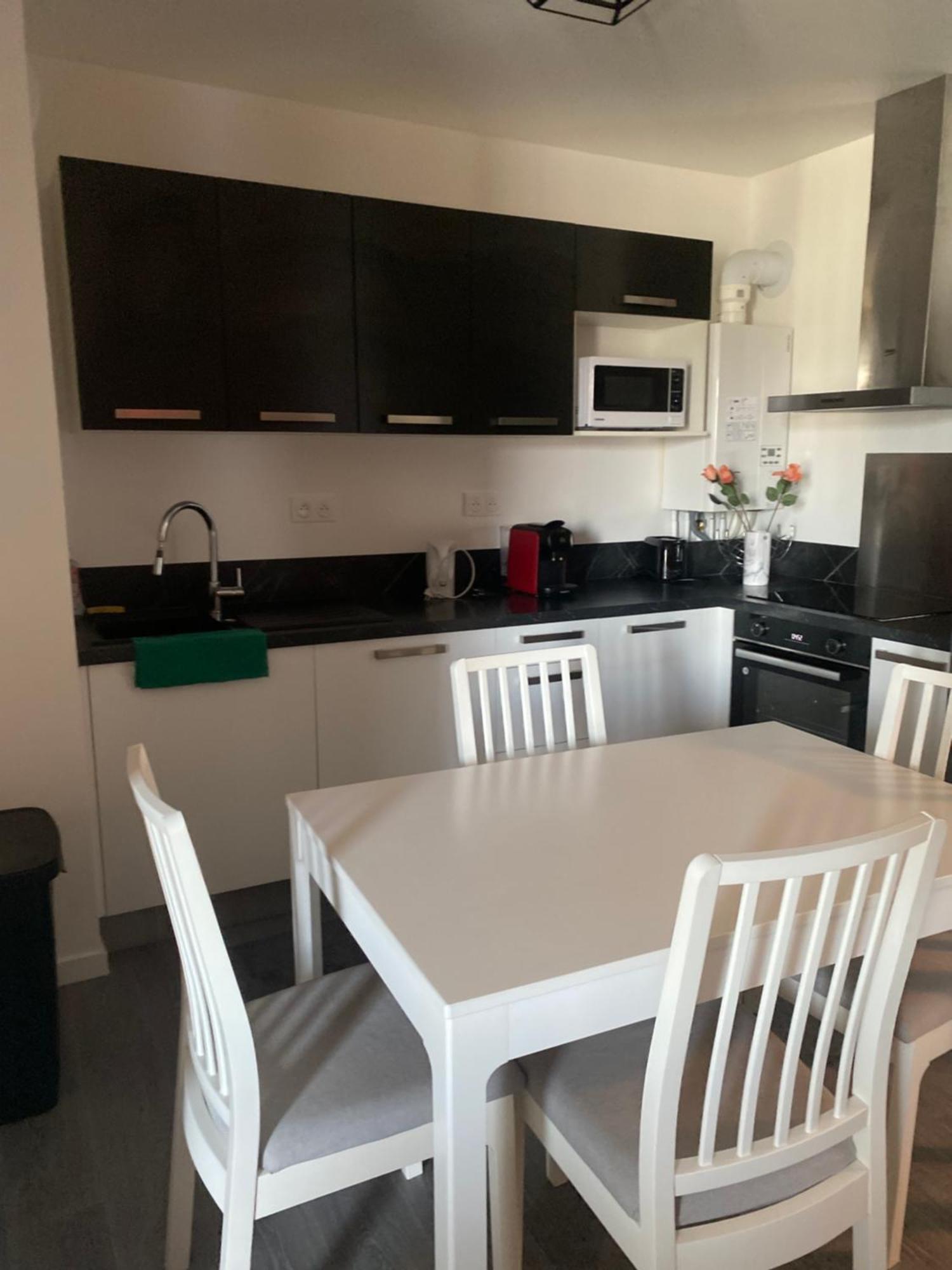 Appartement Cozy - Quartier Residentiel Melun Eksteriør billede